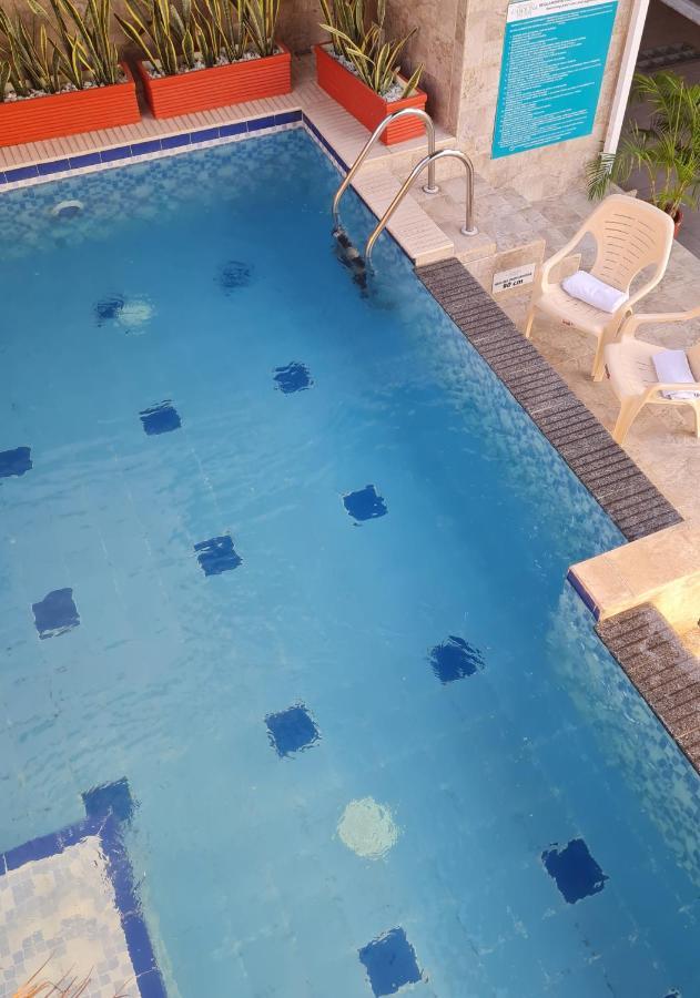Hotel Carolina Del Mar サンタ・マルタ エクステリア 写真